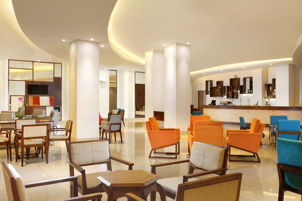 Four Points By Sheraton Makassar Macáçar Exterior foto