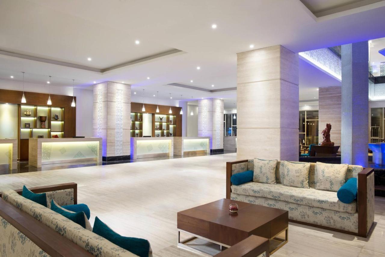 Four Points By Sheraton Makassar Macáçar Exterior foto