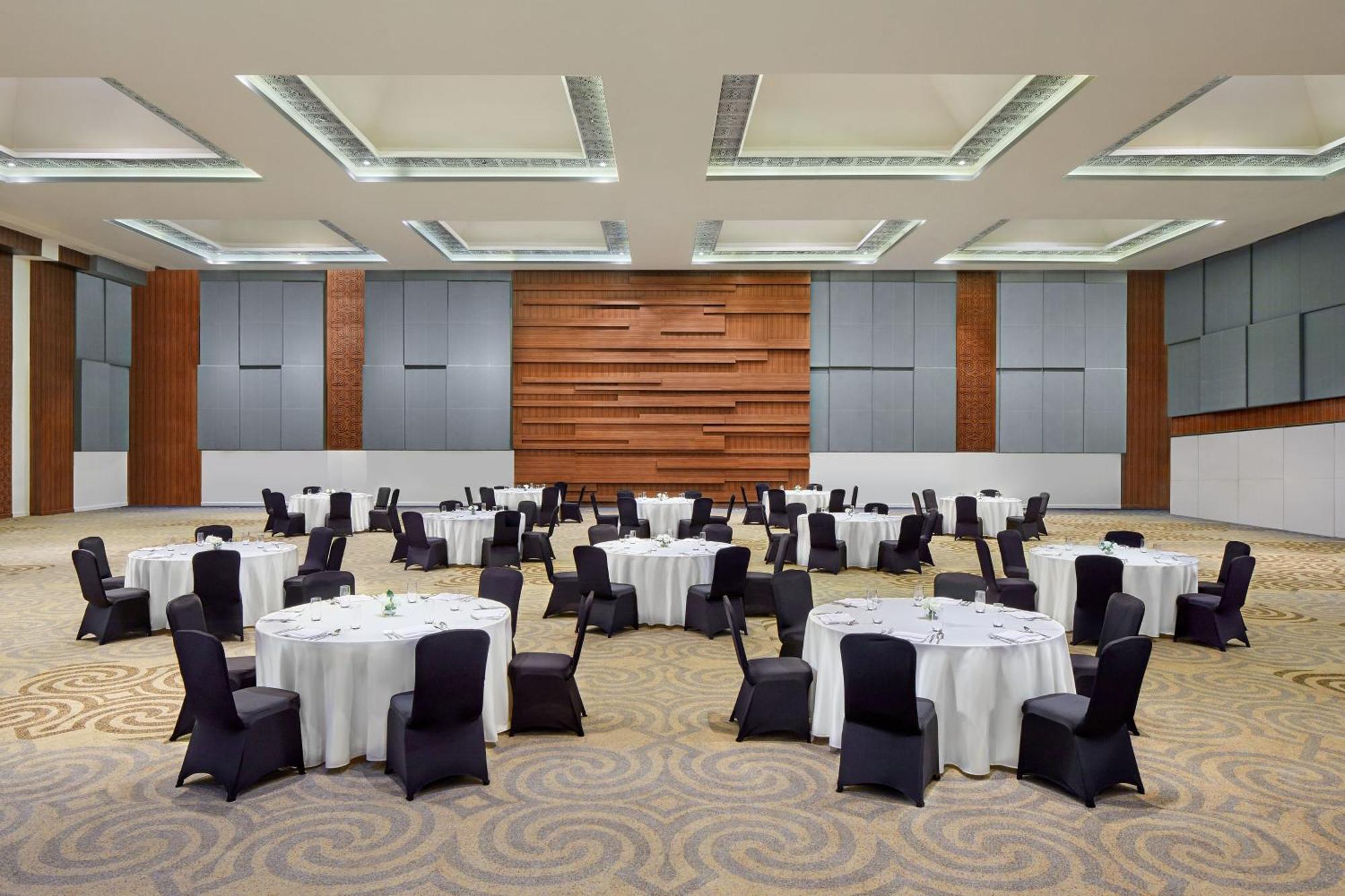 Four Points By Sheraton Makassar Macáçar Exterior foto