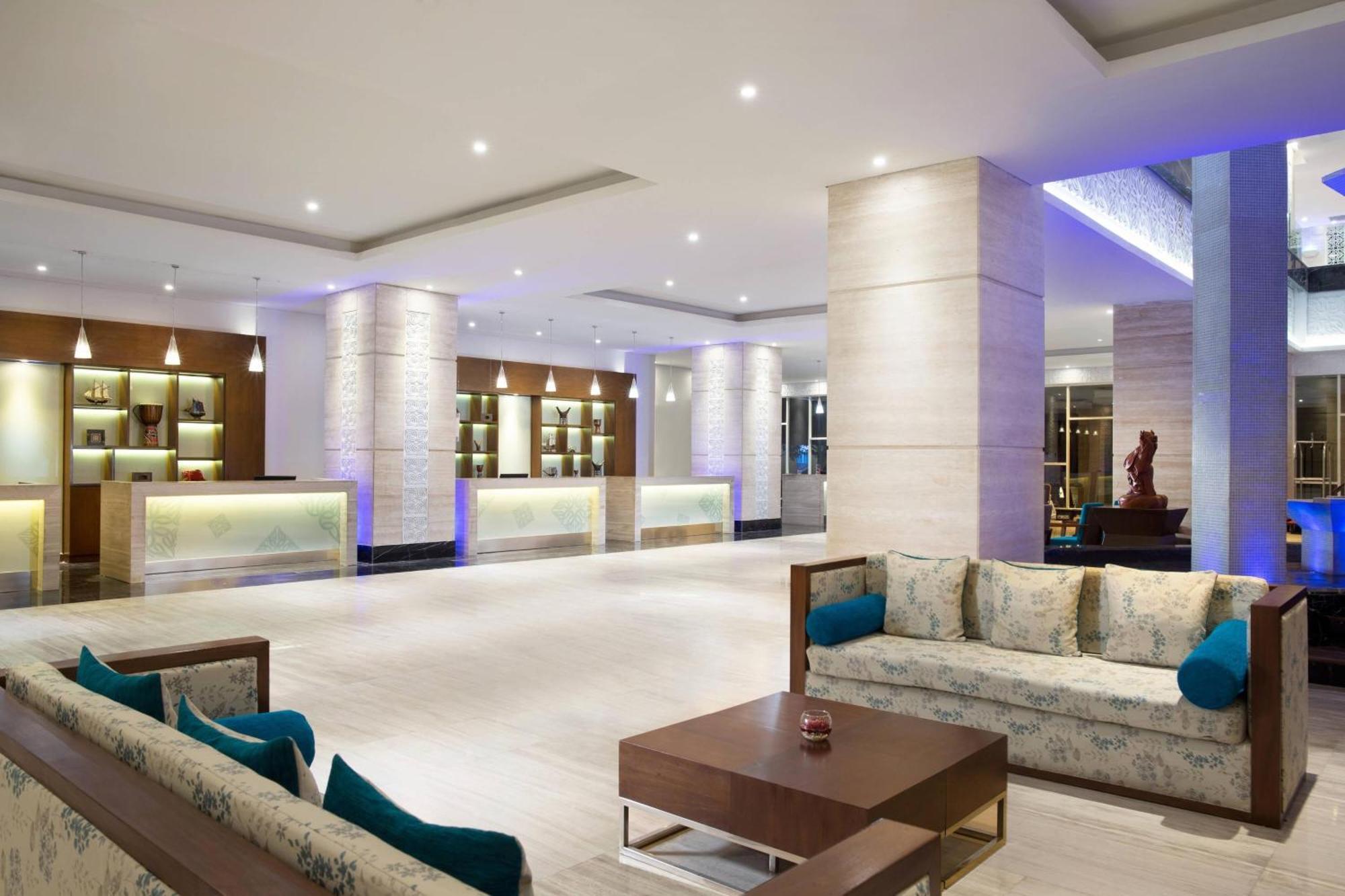 Four Points By Sheraton Makassar Macáçar Exterior foto